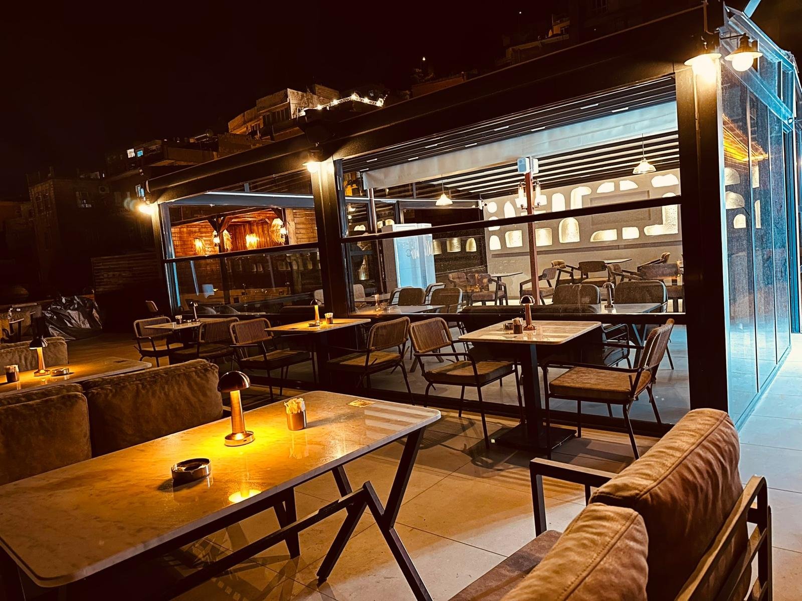 Mardin manzaralı butik otel terası